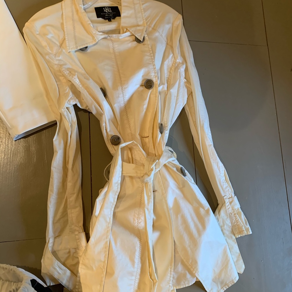 Rock&Republic light weight tench coat